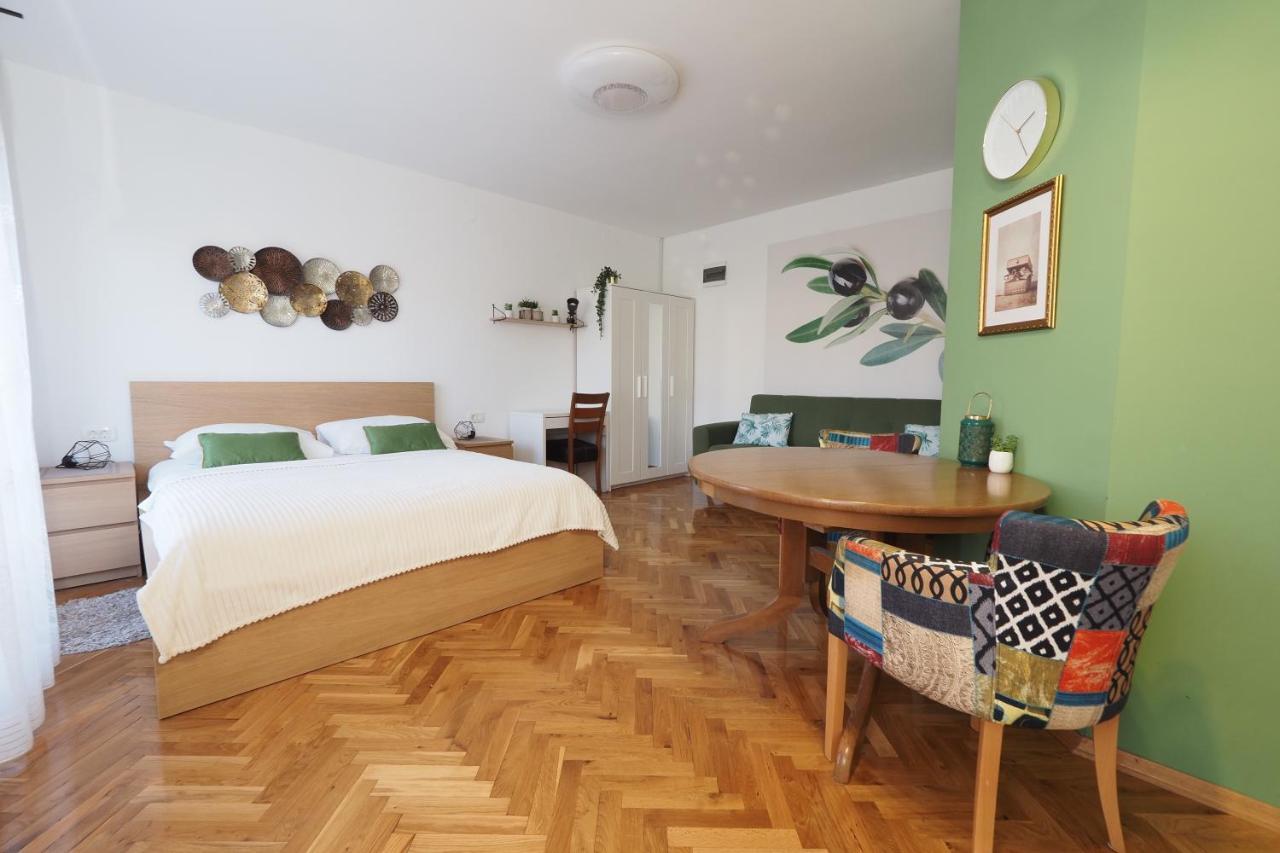 Beach Paradise Premium Apartment